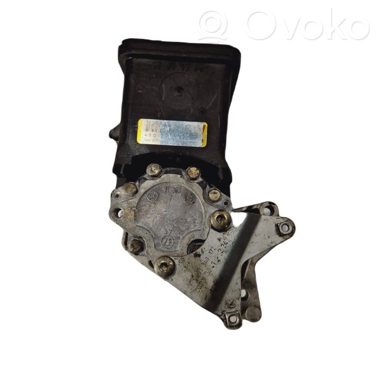 Power steering pump