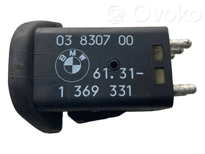 Side mirror switch