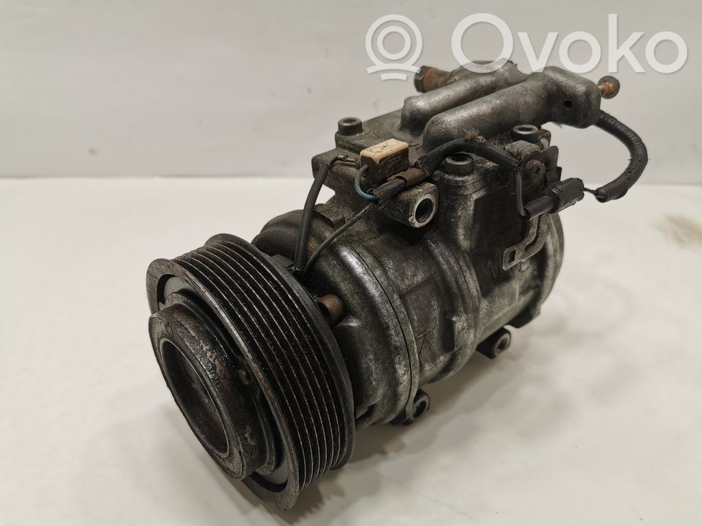 Air conditioner compressor (pump)