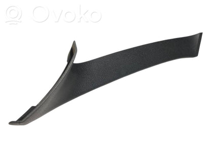 Cita veida bagāžnieka dekoratīvās apdares detaļa