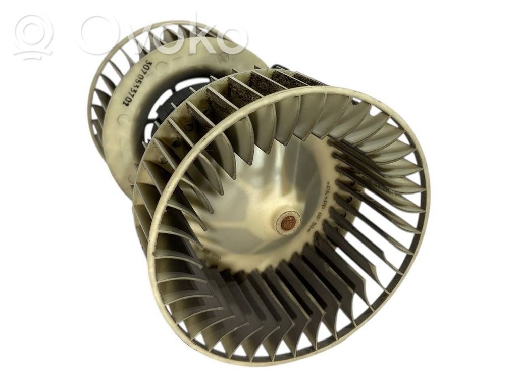 Mazā radiatora ventilators