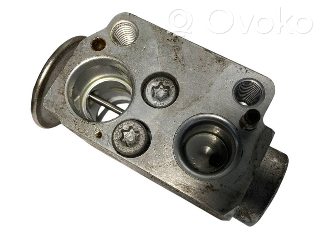 Gaisa kondicioniera izplešanās vārsts