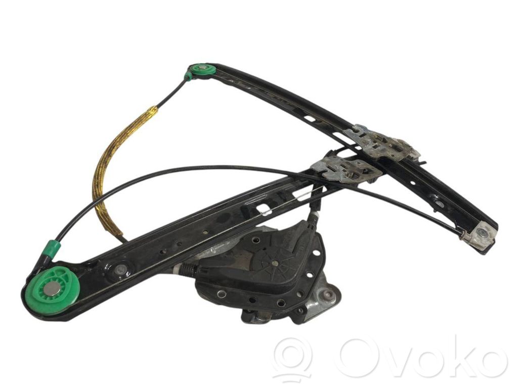 Priekšpusē elektriskā loga pacelšanas mehānisma komplekts