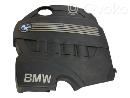 Крышка двигателя (декоративная отделка)