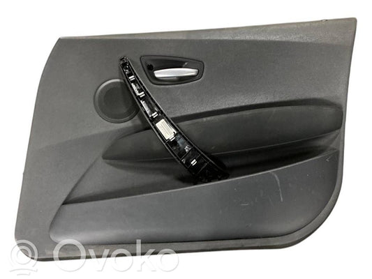 Priekšējo durvju apdare