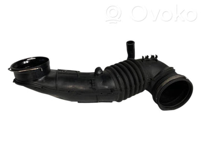 Šļūtene (-es) / caurule (-es)