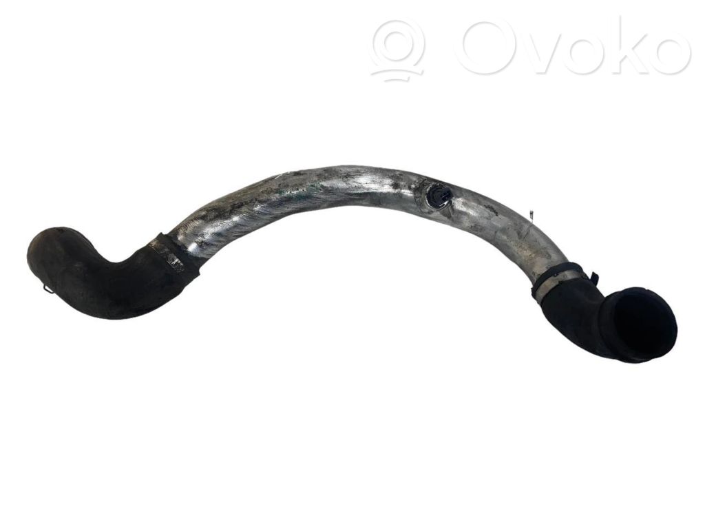 Interkūlera šļūtene (-es) / caurule (-es)