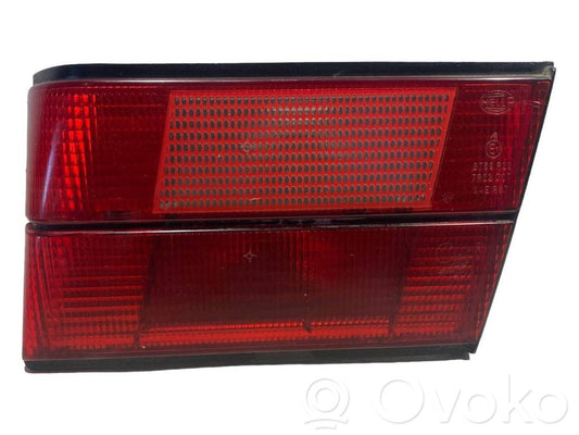 Taillight in the hood