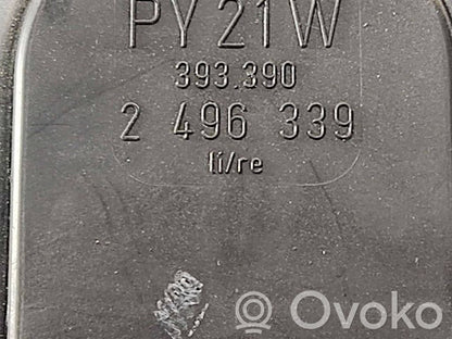 Aizmugurējais lukturis virsbūvē