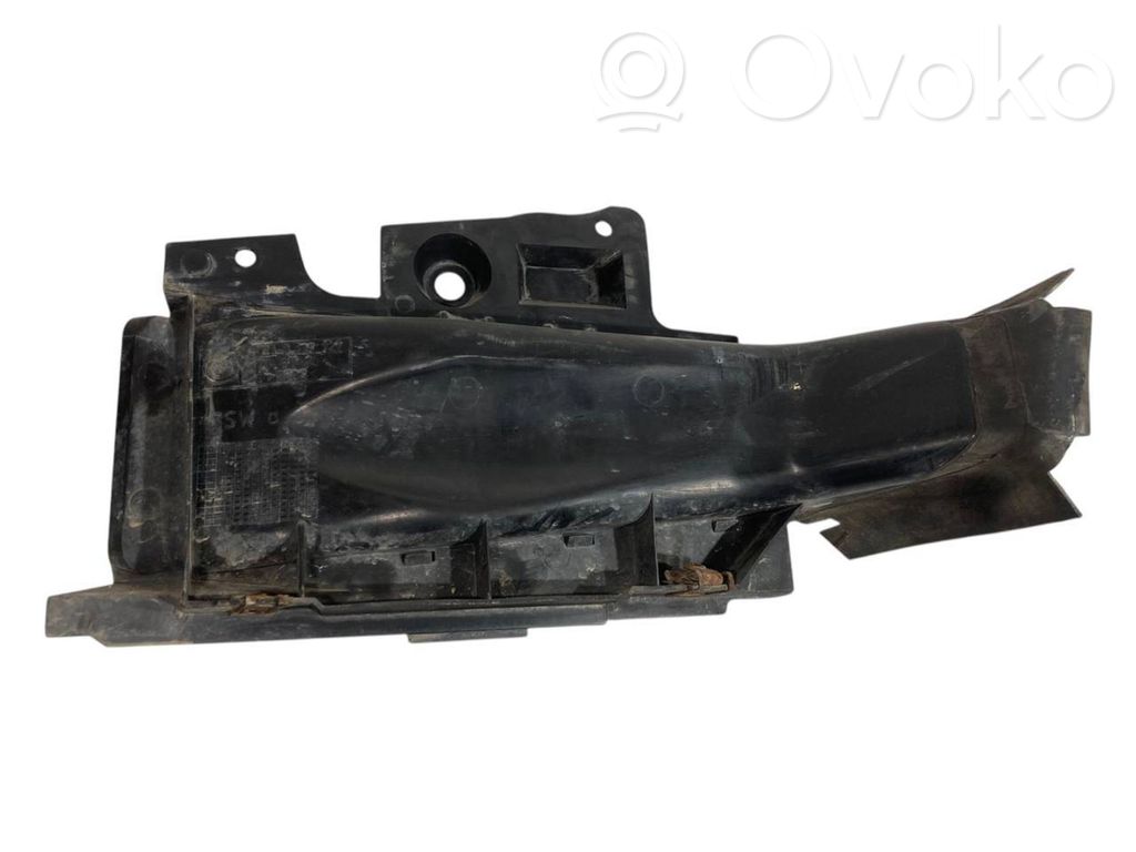 Brake cooling air duct