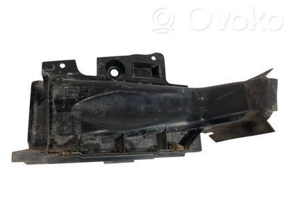 Brake cooling air duct