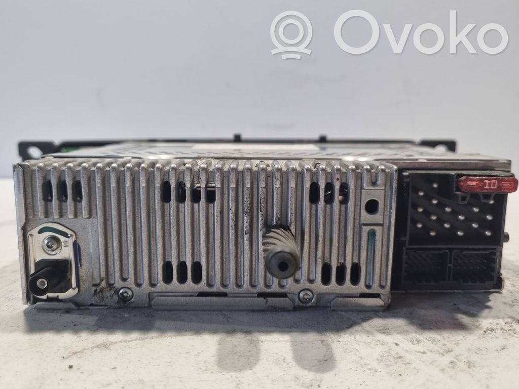 Радио / CD/DVD-плеер / навигация