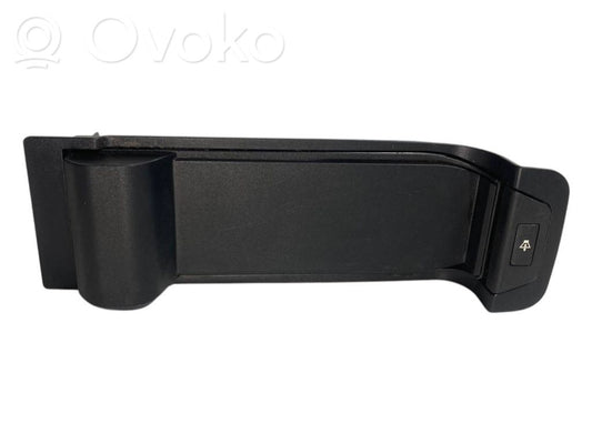 Tālruņa vadības bloks