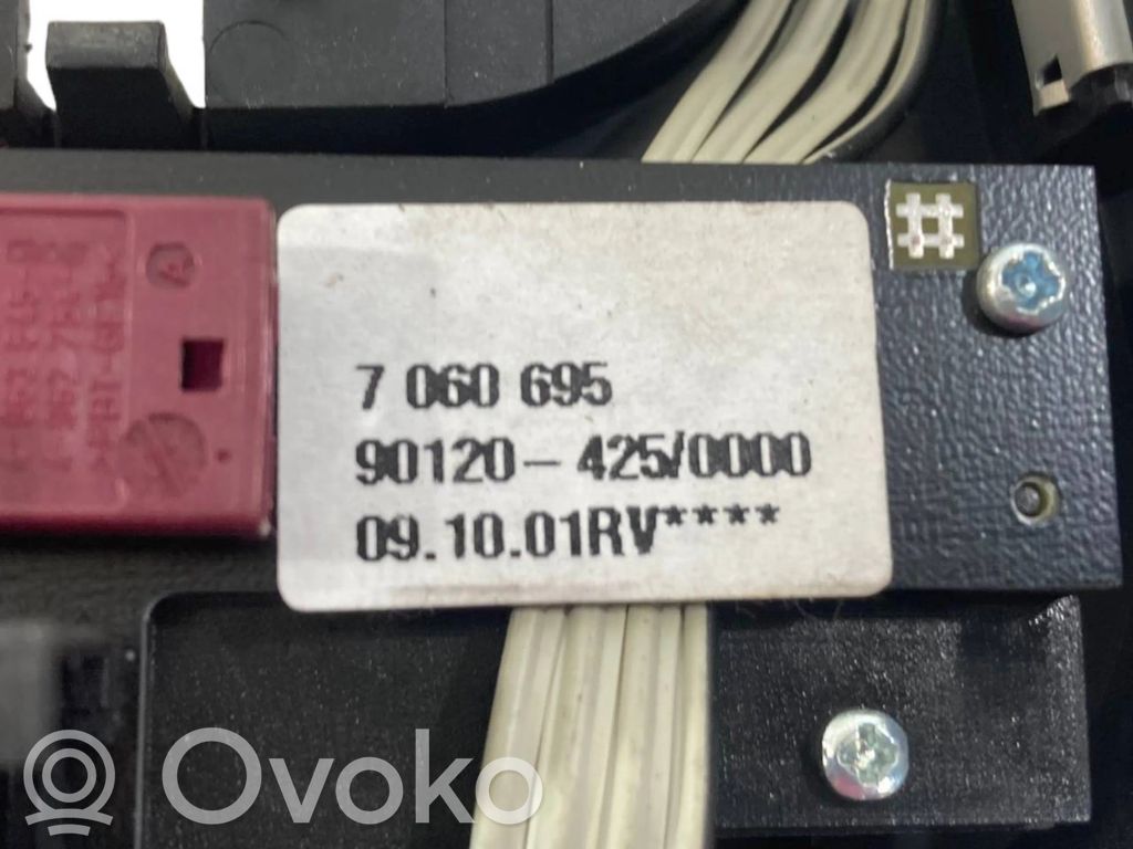 Gear shift lever decorative trim (plastic)