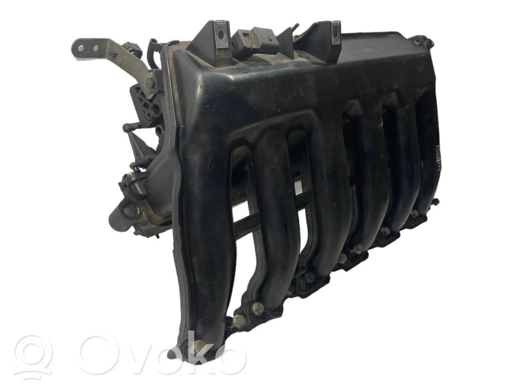 Впускной коллектор