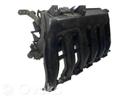 Впускной коллектор