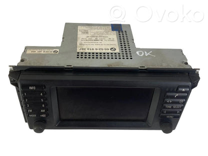 Radio / CD/DVD atskaņotājs / navigācija