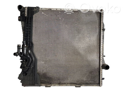 Dzesēšanas šķidruma radiators