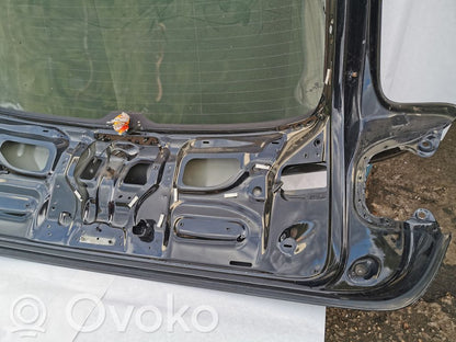 Aizmugurējais pārsegs (bagāžnieks)