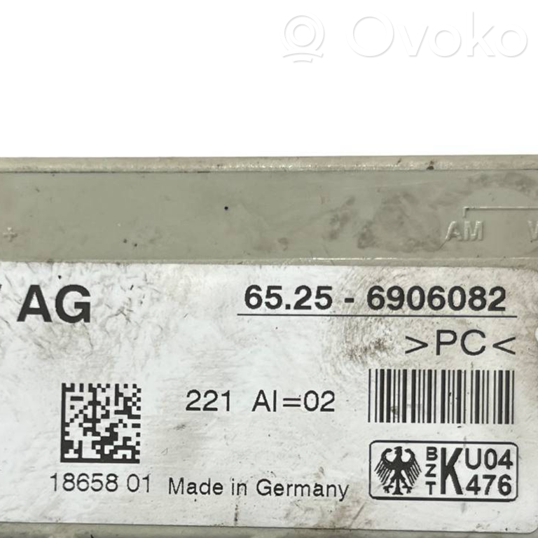 Antenna amplifier