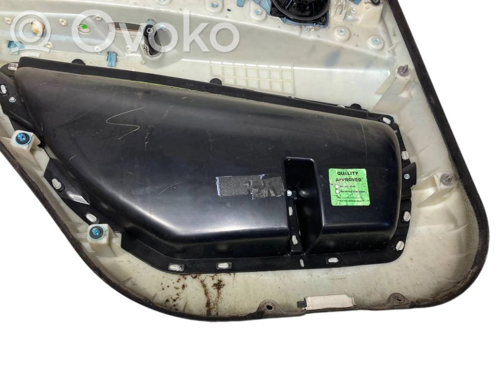 Rear door trim