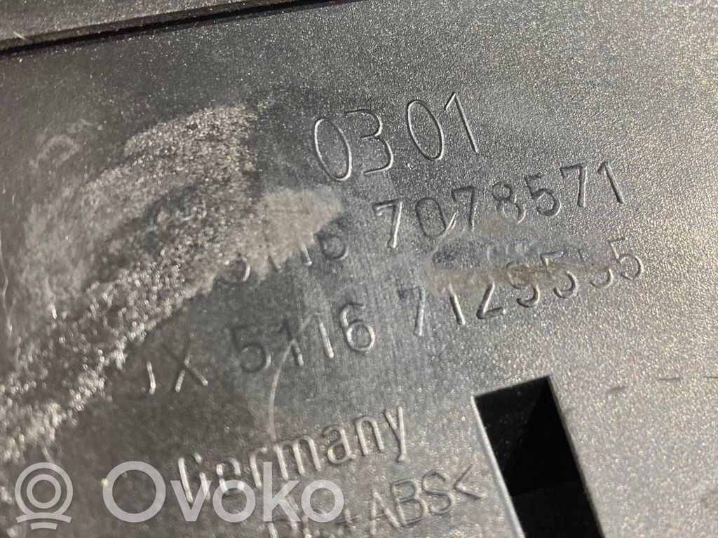 Salona dekoratīvās apdares komplekts