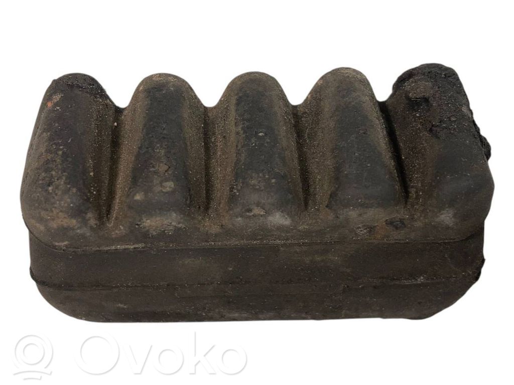 Radiatora (-u) turētājs / kronšteins