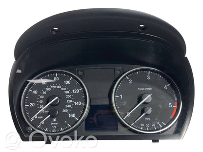 Spidometrs (instrumentu panelī)