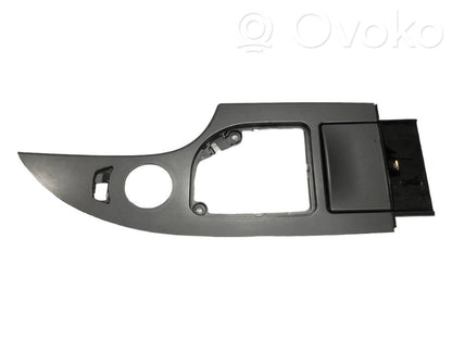 Gear shift lever decorative trim (plastic)