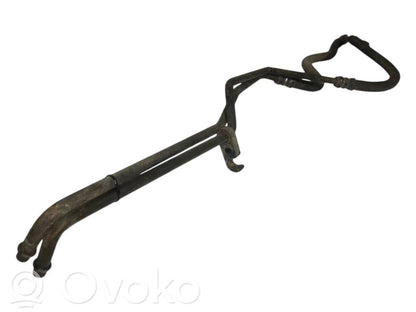 Pārnesumkārbas eļļas dzesētāja caurulīte (-es) / šļūtene (-es)