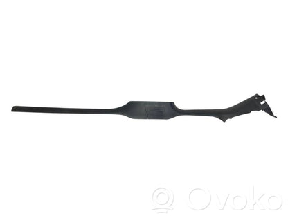 Priekšējā sliekšņa dekoratīvā apdare (iekšējā)