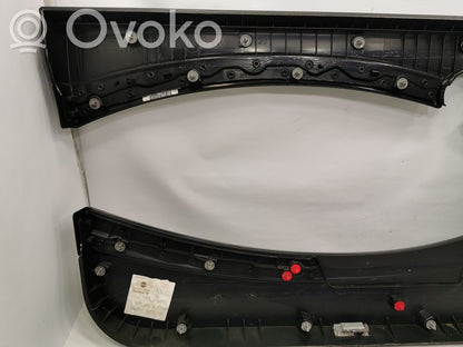 Priekšējo durvju apdare