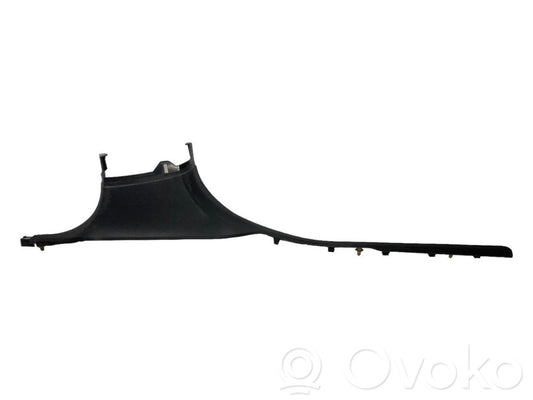 Priekšējā sliekšņa dekoratīvā apdare (iekšējā)