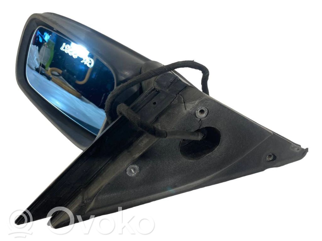 Spogulis (elektriski vadāms)