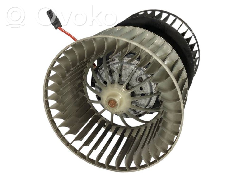 Mazā radiatora ventilators