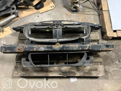 Держатель панели радиатора (телевизор)