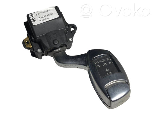 Ātrumu pārslēgšanas slēdzis / kloķis