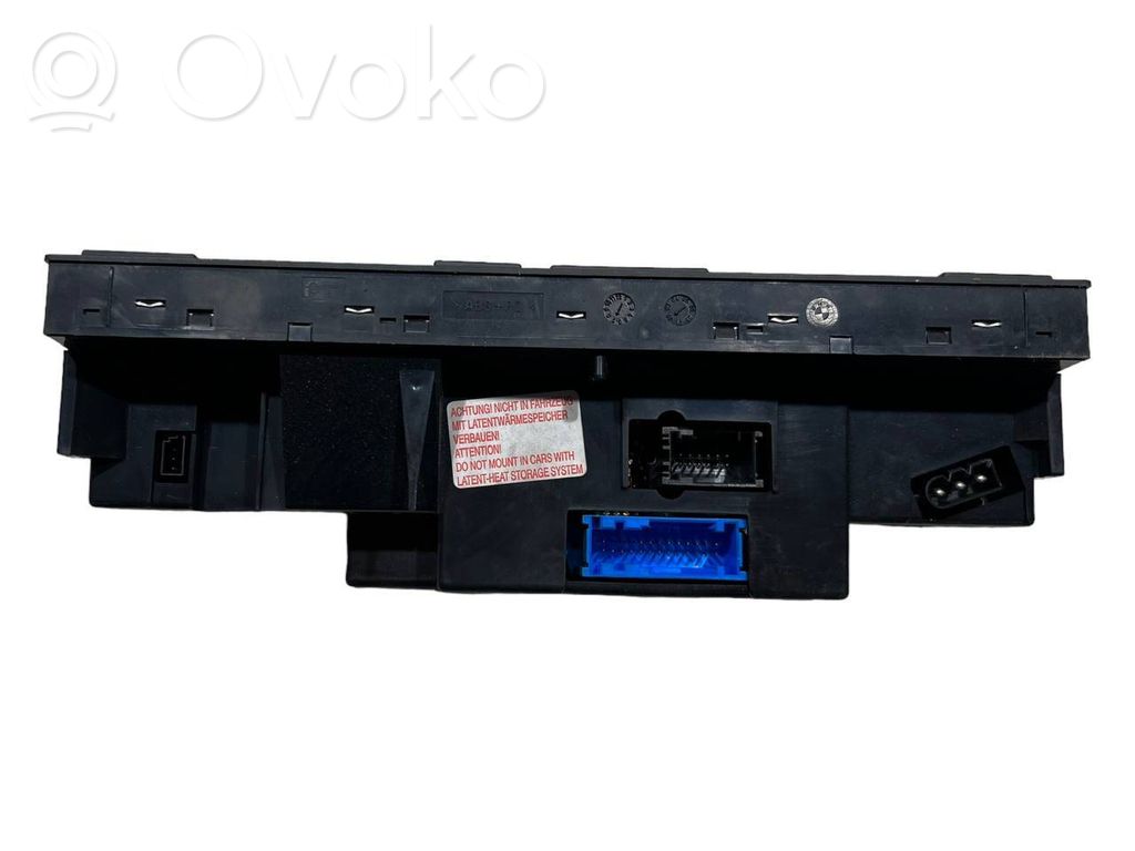 Блок управления кондиционером/климат-контролем/отоплением салона (в салоне)