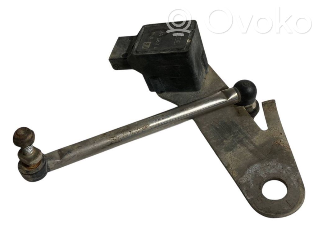 Augstuma sensors (priekšējo lukturu)