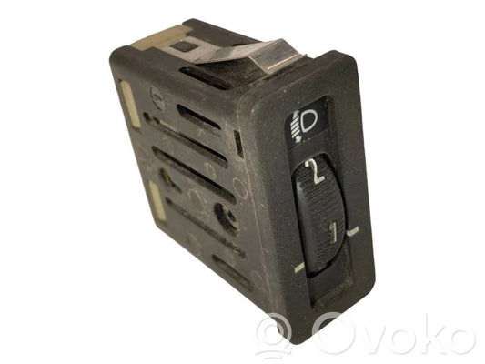 Headlight leveling switch