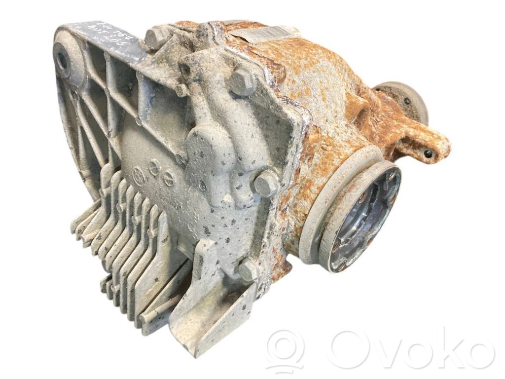 Aizmugurējais reduktors