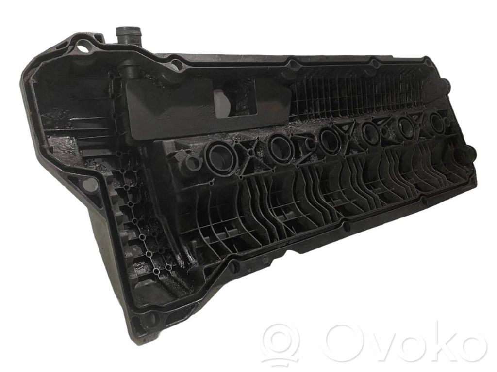 Valve cover
