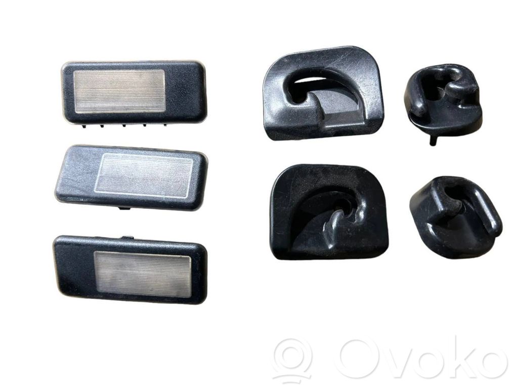 Cita veida salona detaļa