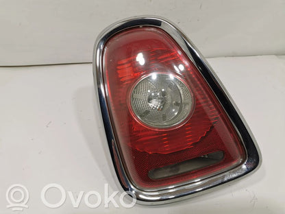 Aizmugurējais lukturis virsbūvē