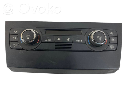 Air conditioning / climate control / interior heating control unit (in the passenger compartment)