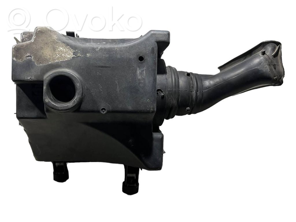 Air intake duct details