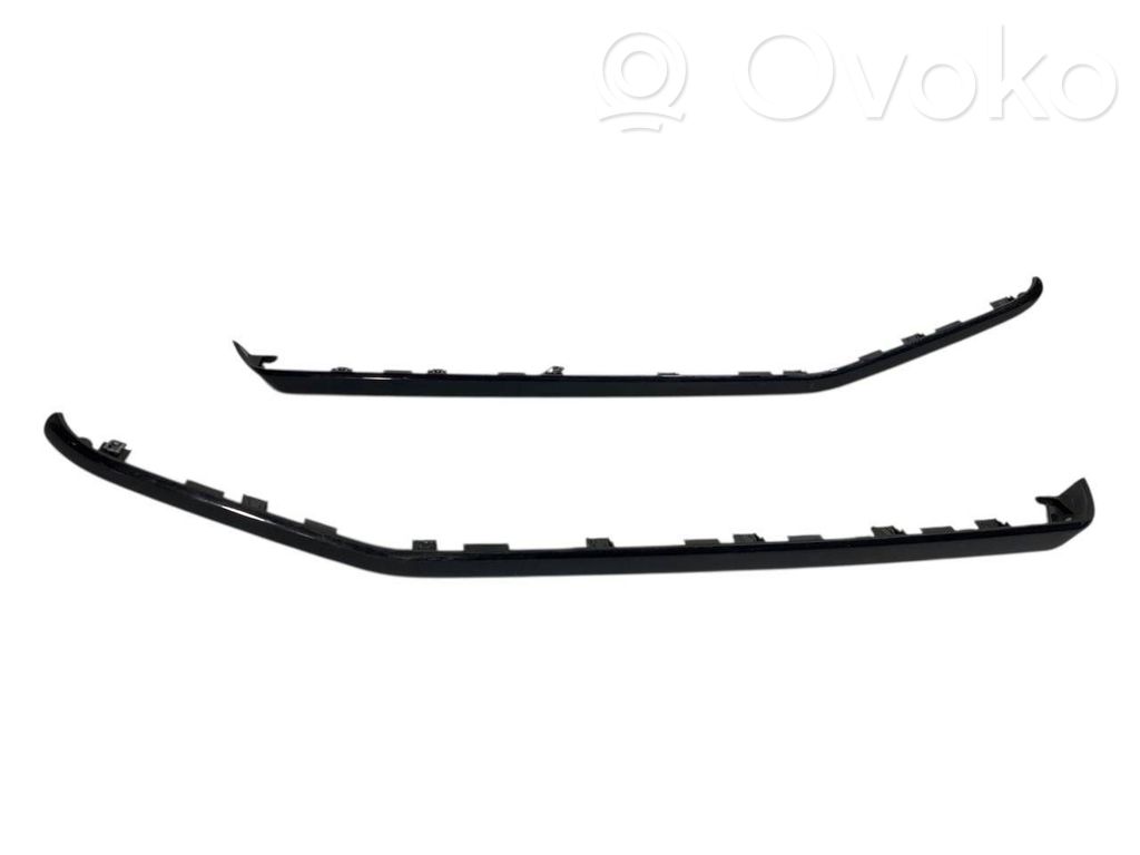 Salona dekoratīvās apdares komplekts