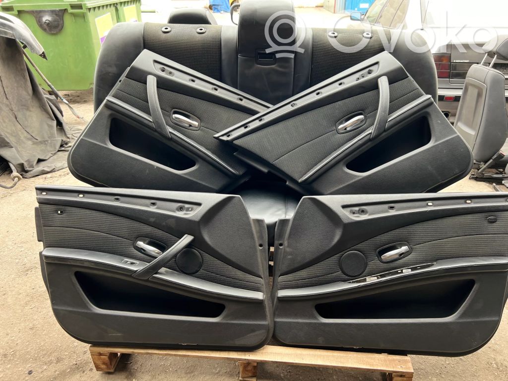 Комплект сидений