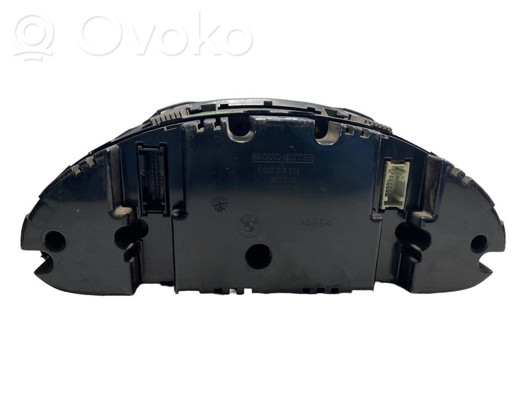 Spidometrs (instrumentu panelī)