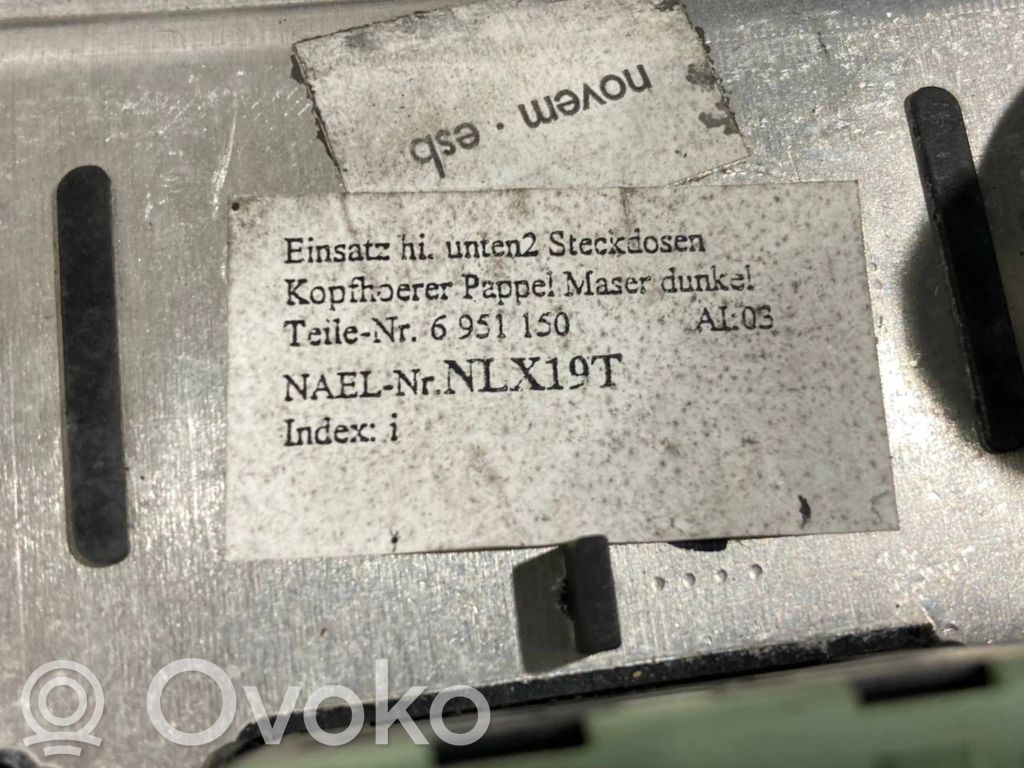Aizmugurējā cigarešu aizdedzināmā dekoratīvā apdare